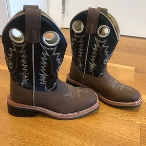 Toddler size 10 Smoky Mountain Boots. Square toe. Like new